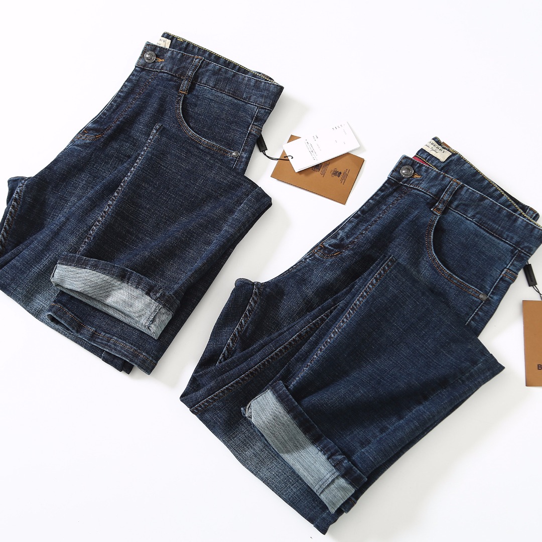 BURBERRY 公式旗艦店｜最高品質ジーンズ 再入荷-三越伊勢丹公式 ラグジュアリーアウトレット