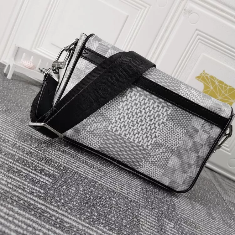 Louis Vuitton メッセンジャーバッグ｜コンパクトサイズ-三越伊勢丹公式 ラグジュアリーアウトレット