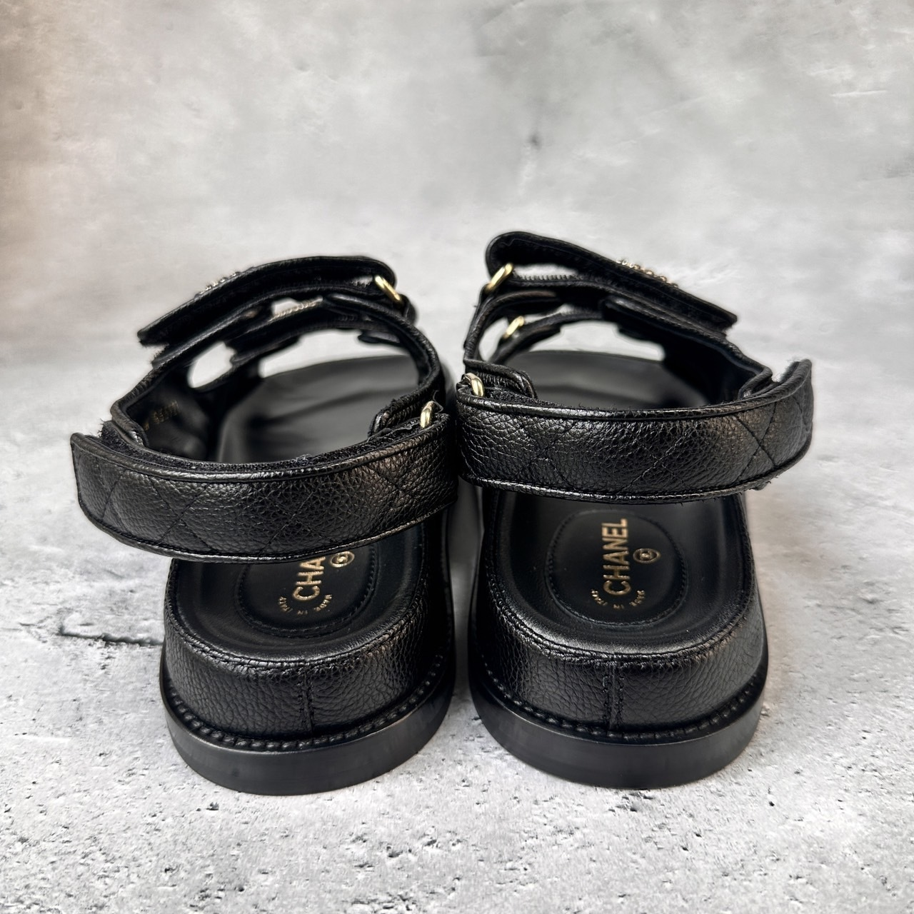 CHANEL フットベットサンダル｜レディース新作-三越伊勢丹公式 ラグジュアリーアウトレット