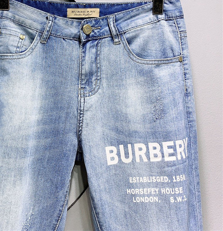バーバリー (Burberry) クラシック ロゴ デニムジーンズ-三越伊勢丹公式 ラグジュアリーアウトレット