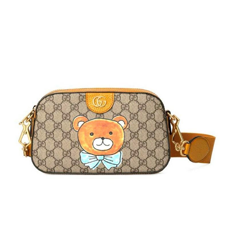 【限定】グッチ × KAI (EXO) テディベア カメラバッグ-三越伊勢丹公式 ラグジュアリーアウトレット