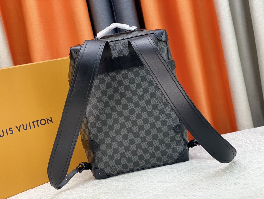 Louis Vuitton クラシック エレガント スーツケース｜LV モノグラム公式-三越伊勢丹公式 ラグジュアリーアウトレット