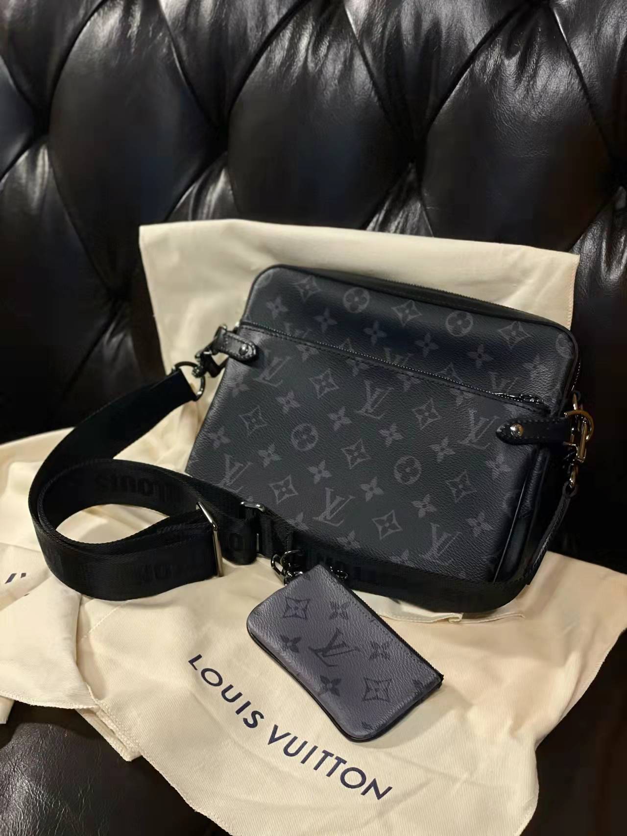 Louis Vuitton トリオ・メッセンジャー｜M69443-三越伊勢丹公式 ラグジュアリーアウトレット
