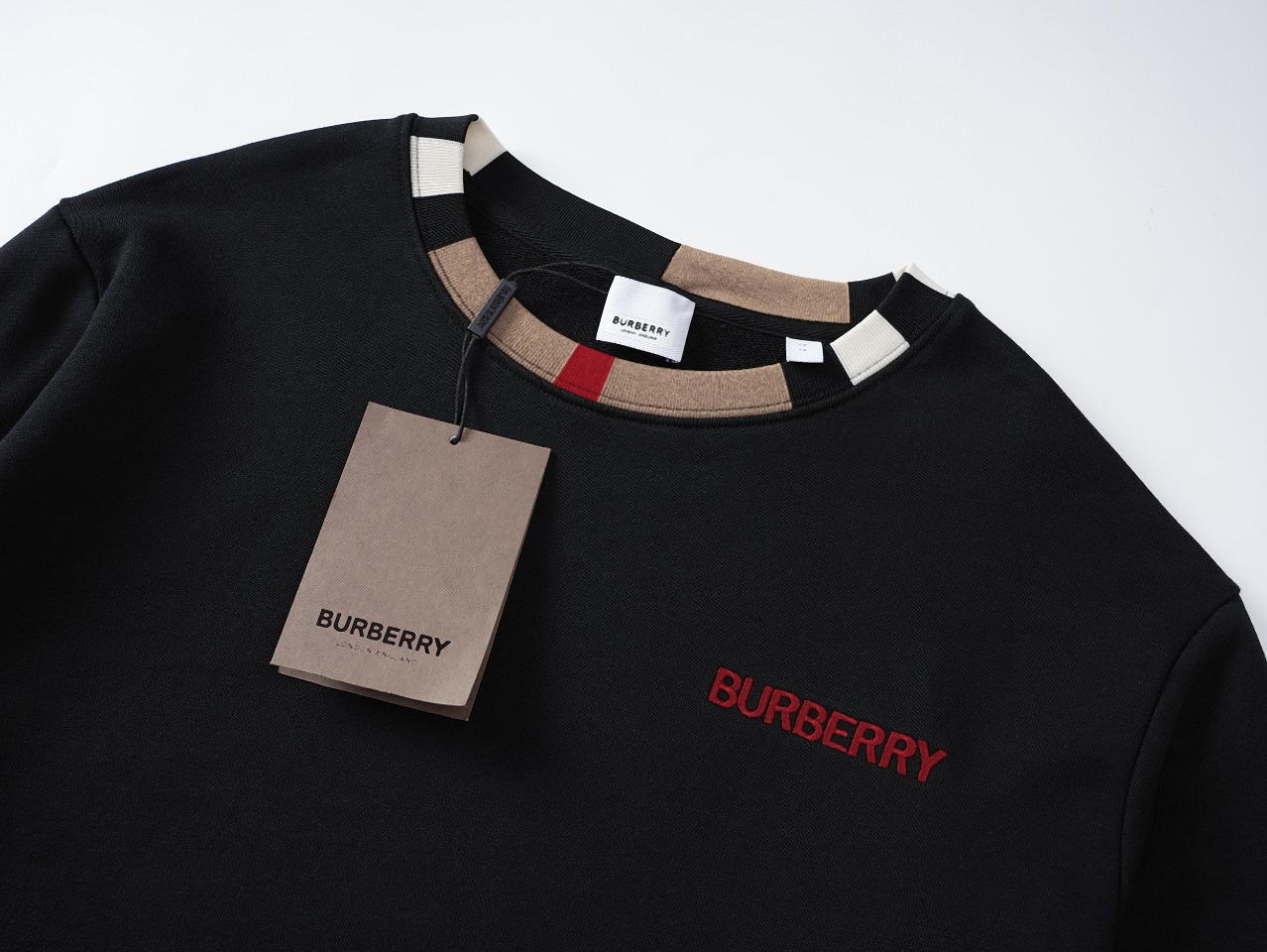 バーバリー (Burberry) 旗艦店限定コレクション 待望の再入荷-三越伊勢丹公式 ラグジュアリーアウトレット