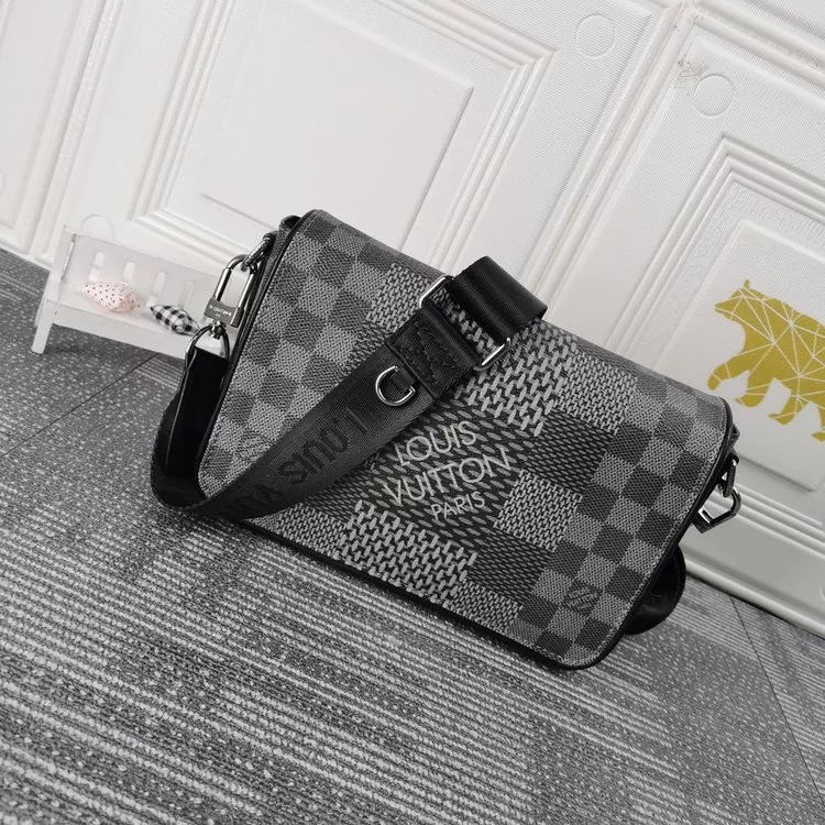 Louis Vuitton メッセンジャーバッグ｜コンパクトサイズ-三越伊勢丹公式 ラグジュアリーアウトレット