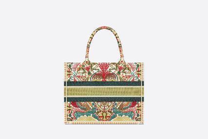 【限定】ディオール (DIOR) ブックトート スモール ハート刺繍-三越伊勢丹公式 ラグジュアリーアウトレット