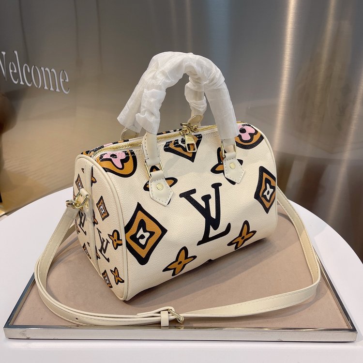 Louis Vuitton 25cm ハンドバッグ｜選べる2カラー-三越伊勢丹公式 ラグジュアリーアウトレット