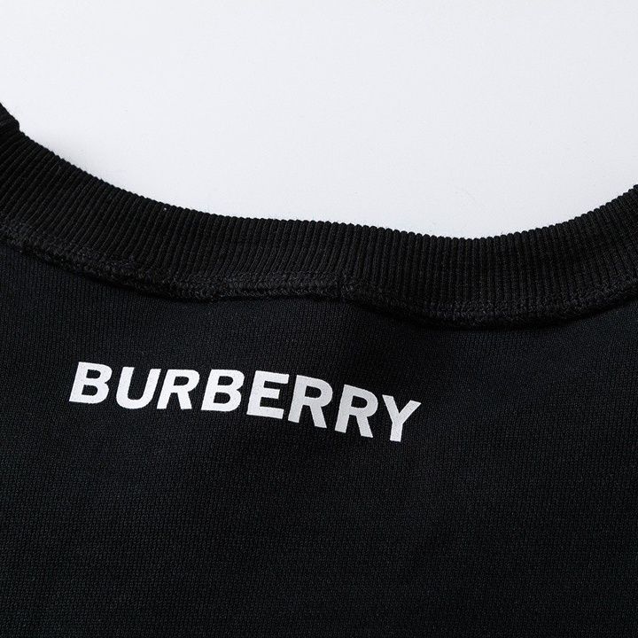 バーバリー (Burberry) 旗艦店限定ライン 待望の再入荷-三越伊勢丹公式 ラグジュアリーアウトレット