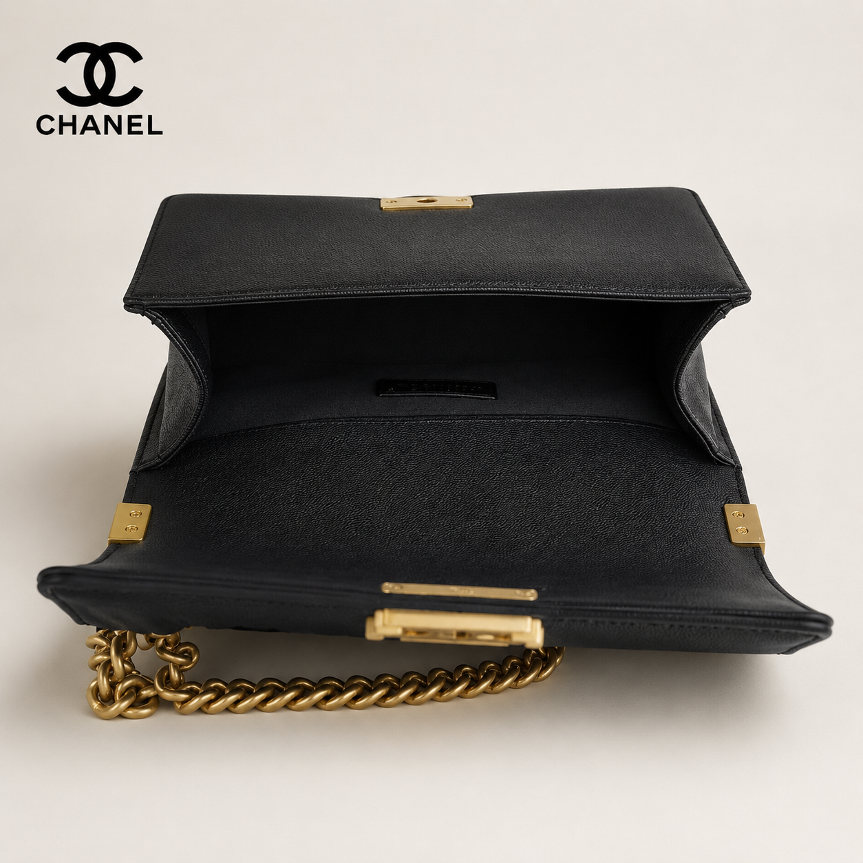 シャネル BOY CHANEL キャビアスキン ショルダーバッグ モダンマトラッセ チェーンバッグ