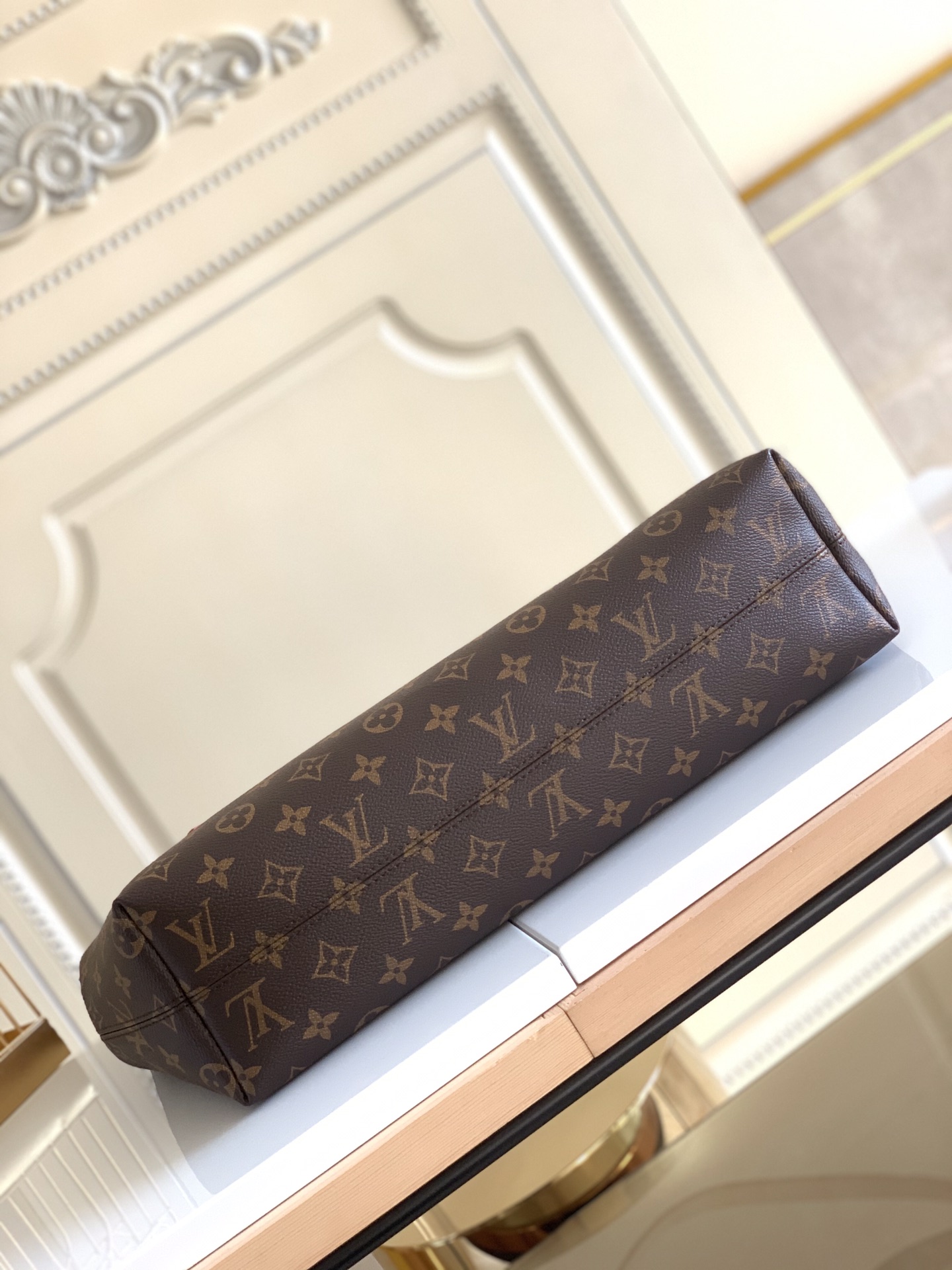 Louis Vuitton グレースフル PM｜モノグラム・ダミエ-三越伊勢丹公式 ラグジュアリーアウトレット