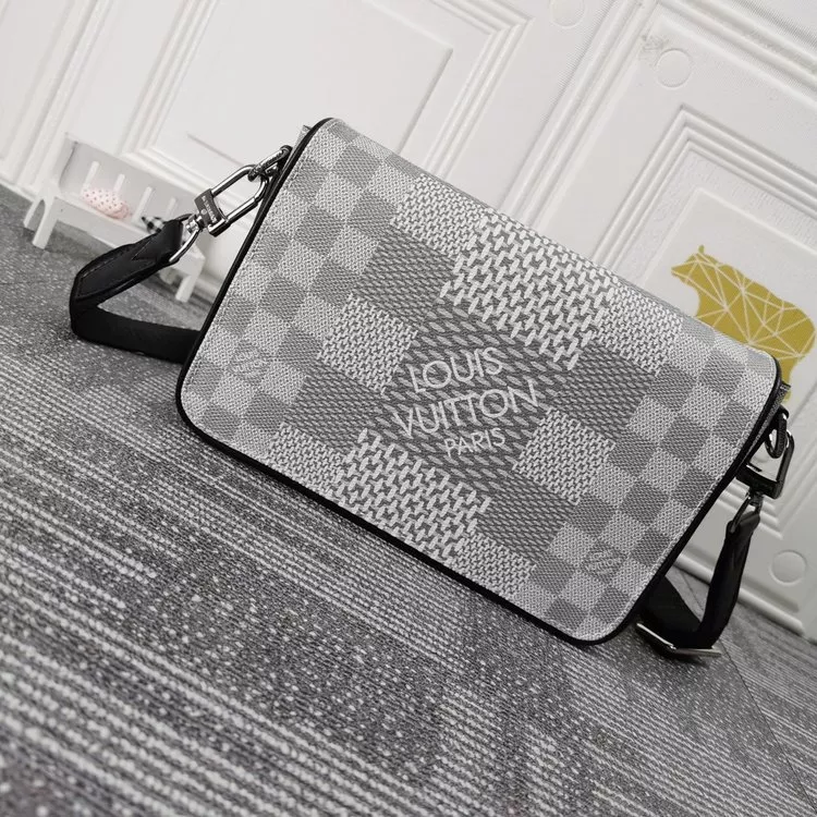 Louis Vuitton メッセンジャーバッグ｜コンパクトサイズ-三越伊勢丹公式 ラグジュアリーアウトレット