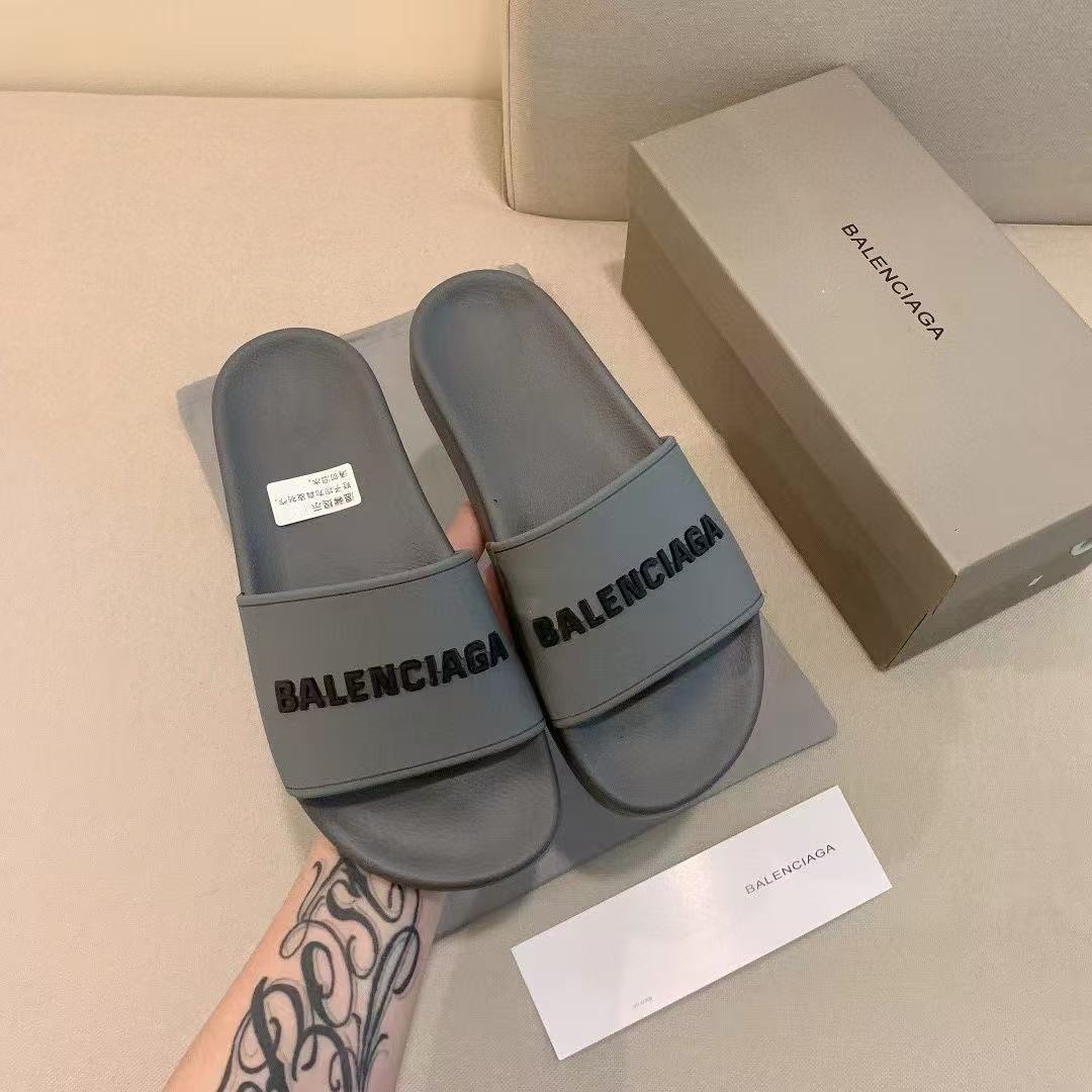 バレンシアガ (Balenciaga) ロゴ プール サンダル ラバー-三越伊勢丹公式 ラグジュアリーアウトレット