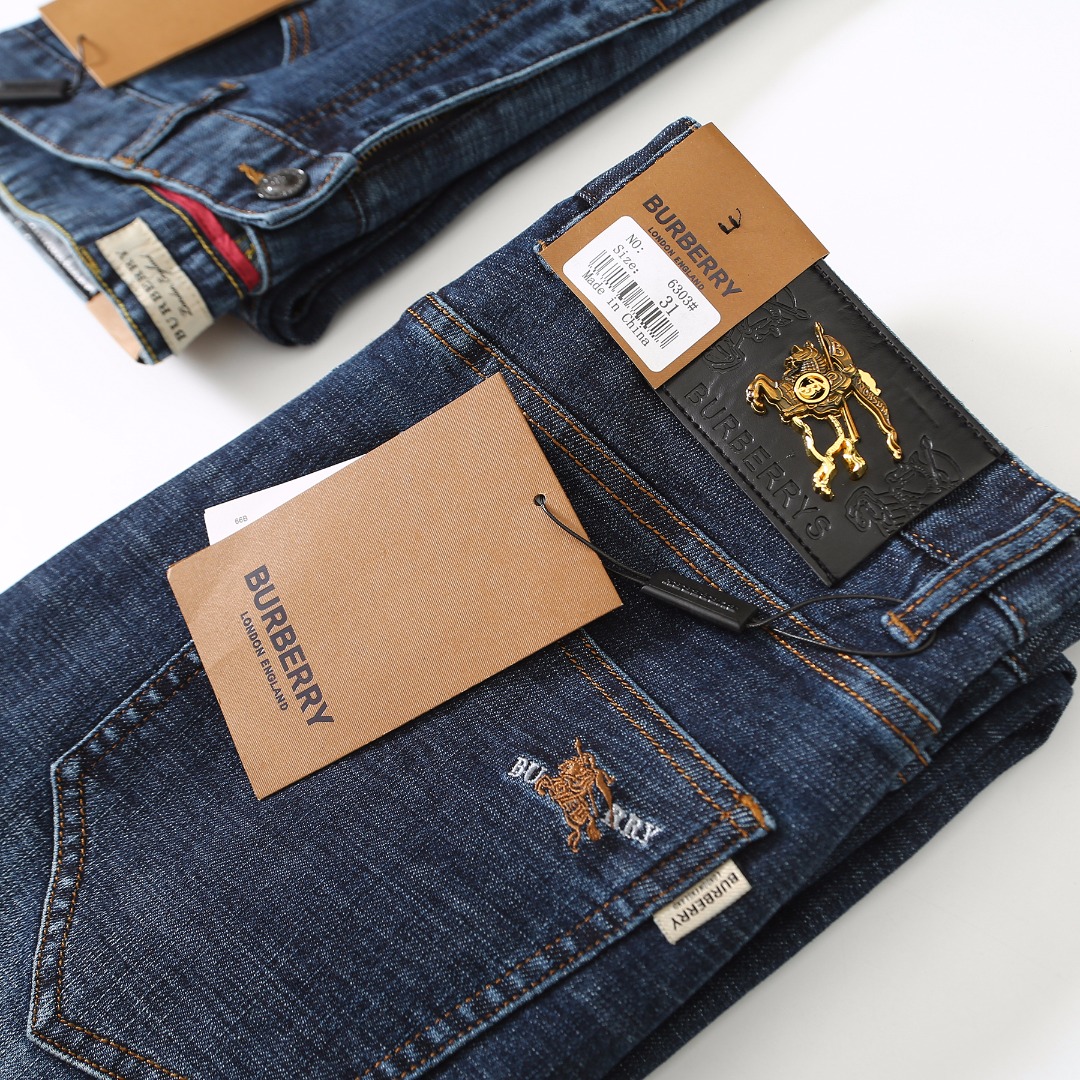 BURBERRY 公式旗艦店｜最高品質ジーンズ 再入荷-三越伊勢丹公式 ラグジュアリーアウトレット