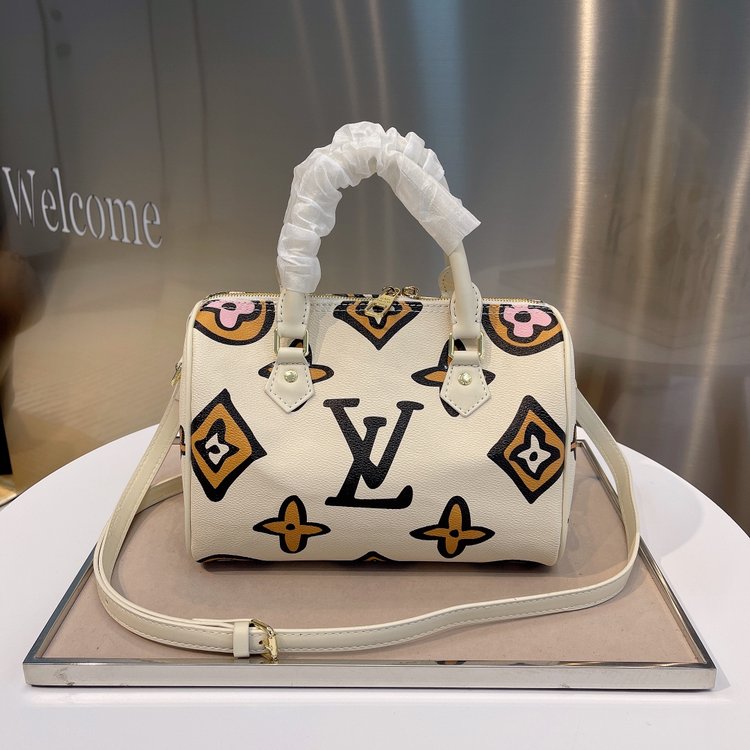 Louis Vuitton 25cm ハンドバッグ｜選べる2カラー-三越伊勢丹公式 ラグジュアリーアウトレット