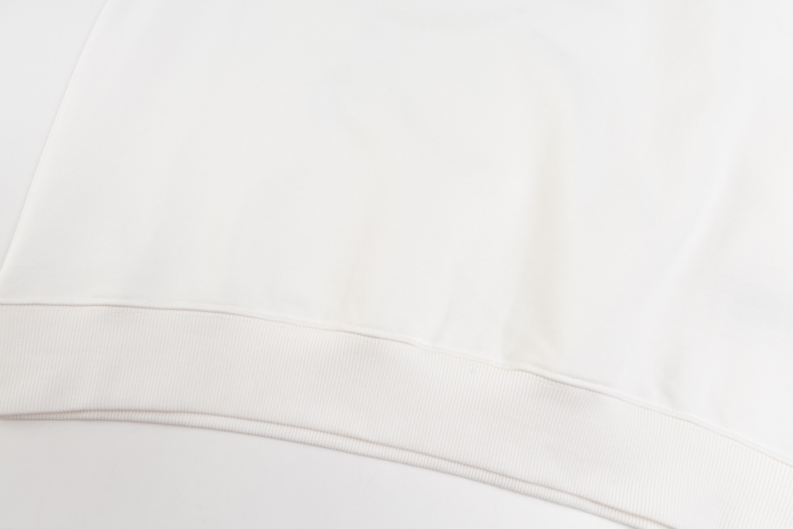BURBERRY 公式旗艦店｜待望の再入荷-三越伊勢丹公式 ラグジュアリーアウトレット