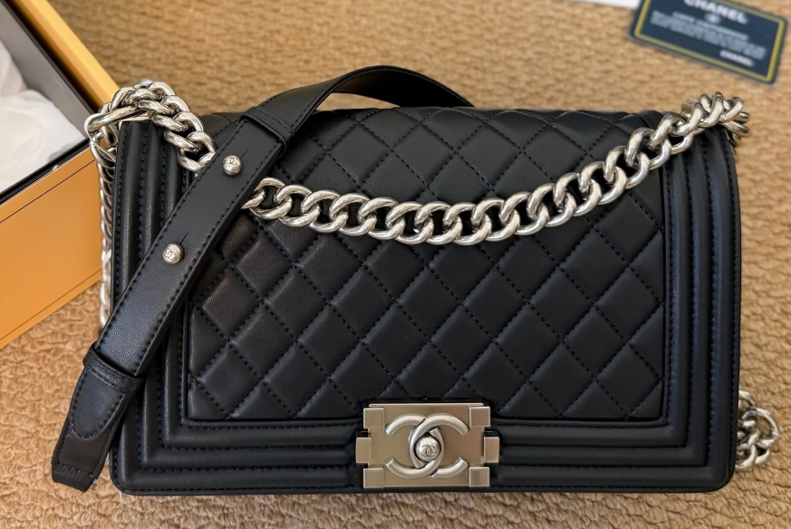 シャネル CHANEL ボーイシャネル チェーンショルダーバッグ 25cm｜クラシック レディースバッグ