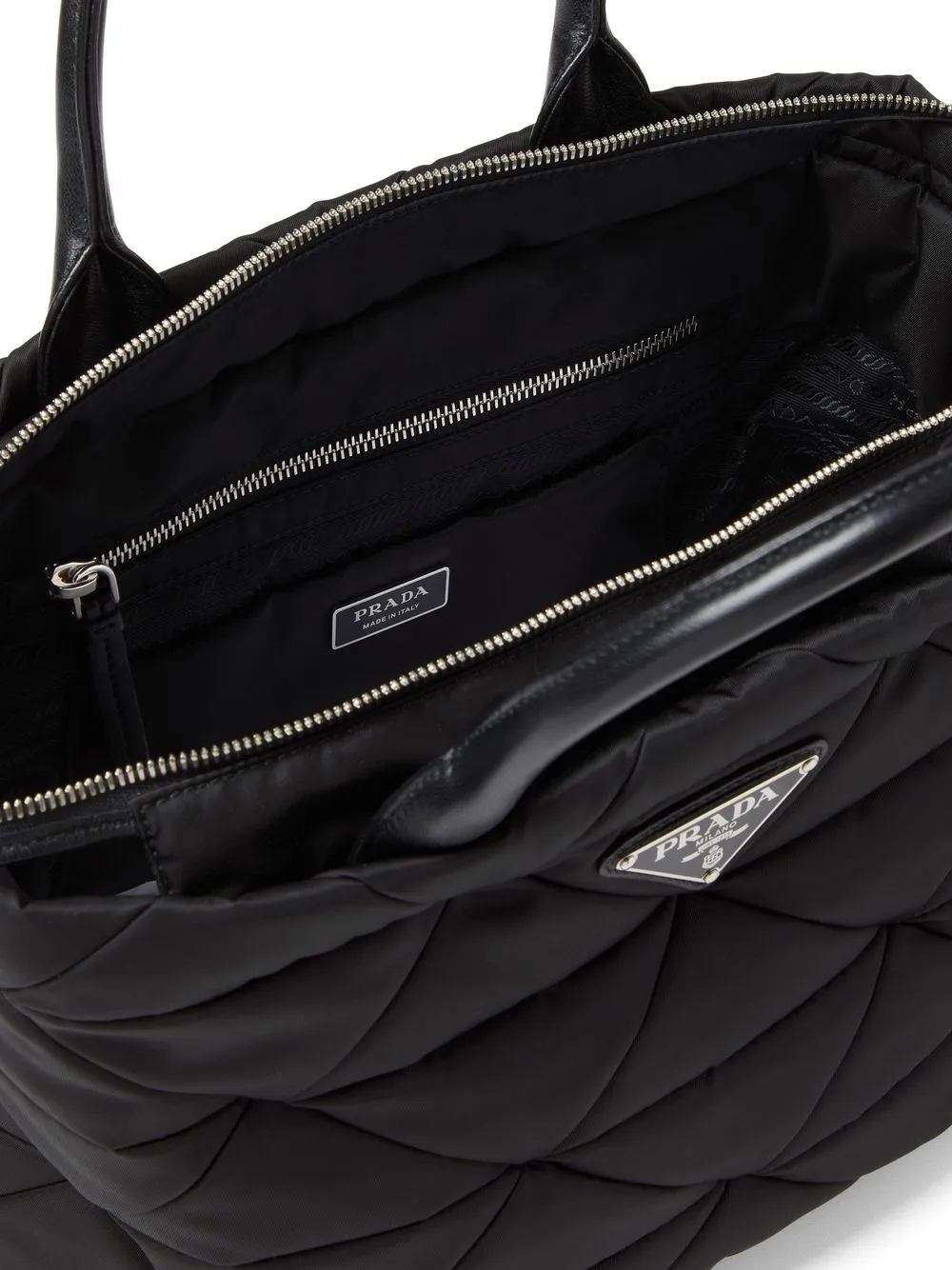 PRADA Re-Nylon ミディアム パデッドトートバッグ