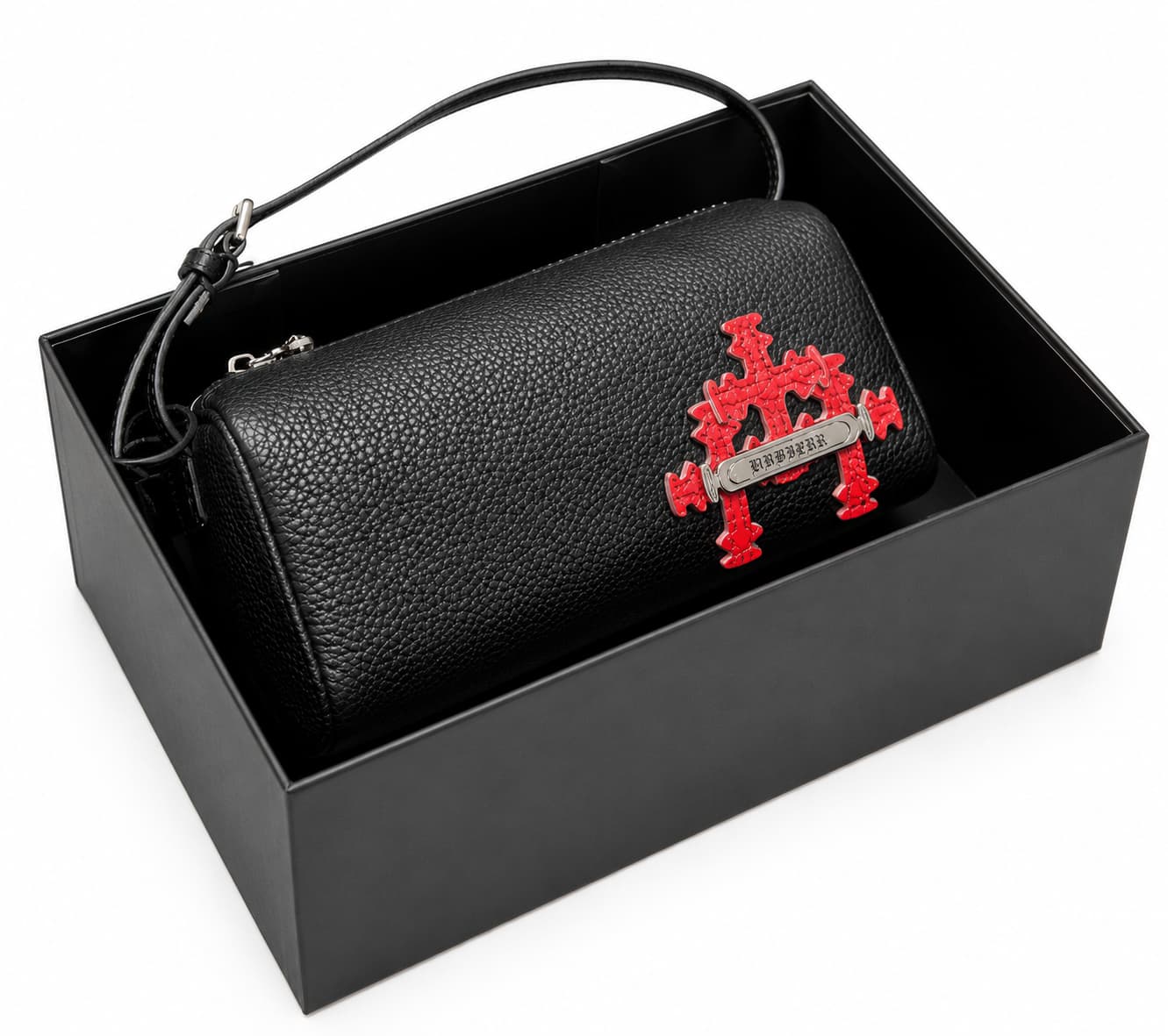 【Chrome Hearts】漆黒に煌めく十字の誓い――クロムハーツ・シリンダー・ハンドバッグ