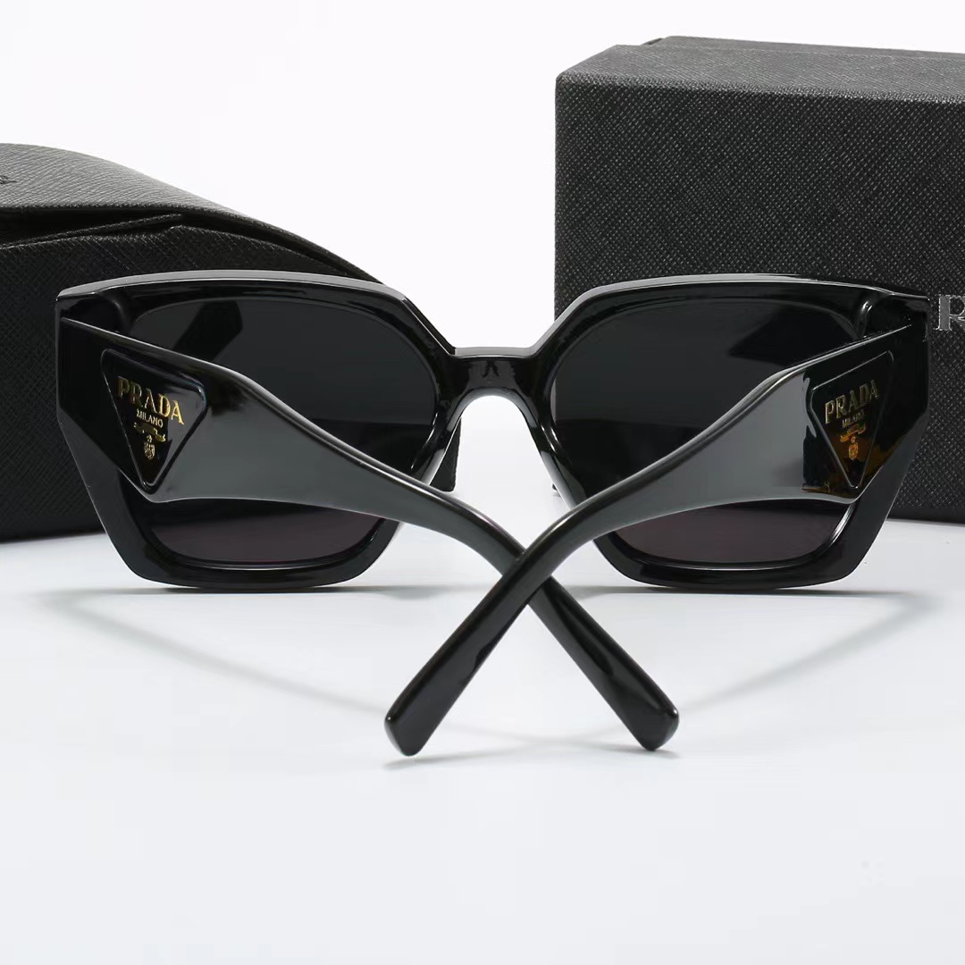 Prada サングラス S0005