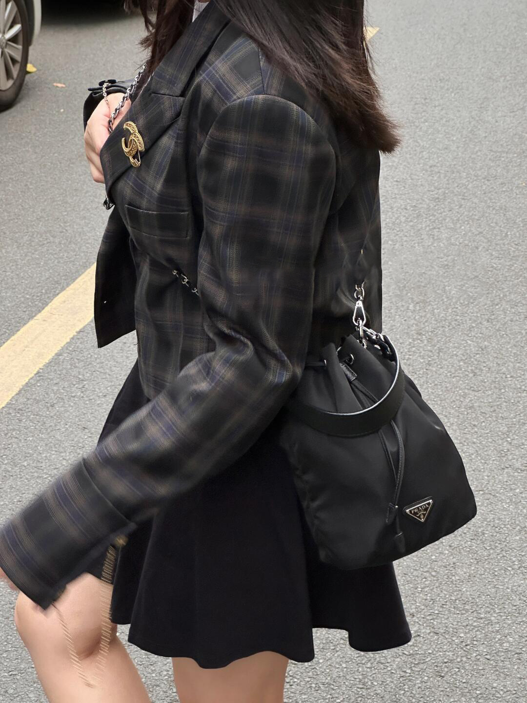 【大人気】PRADA ナイロン 巾着ポーチ 三角ロゴ 1NA369 ★男女兼用★