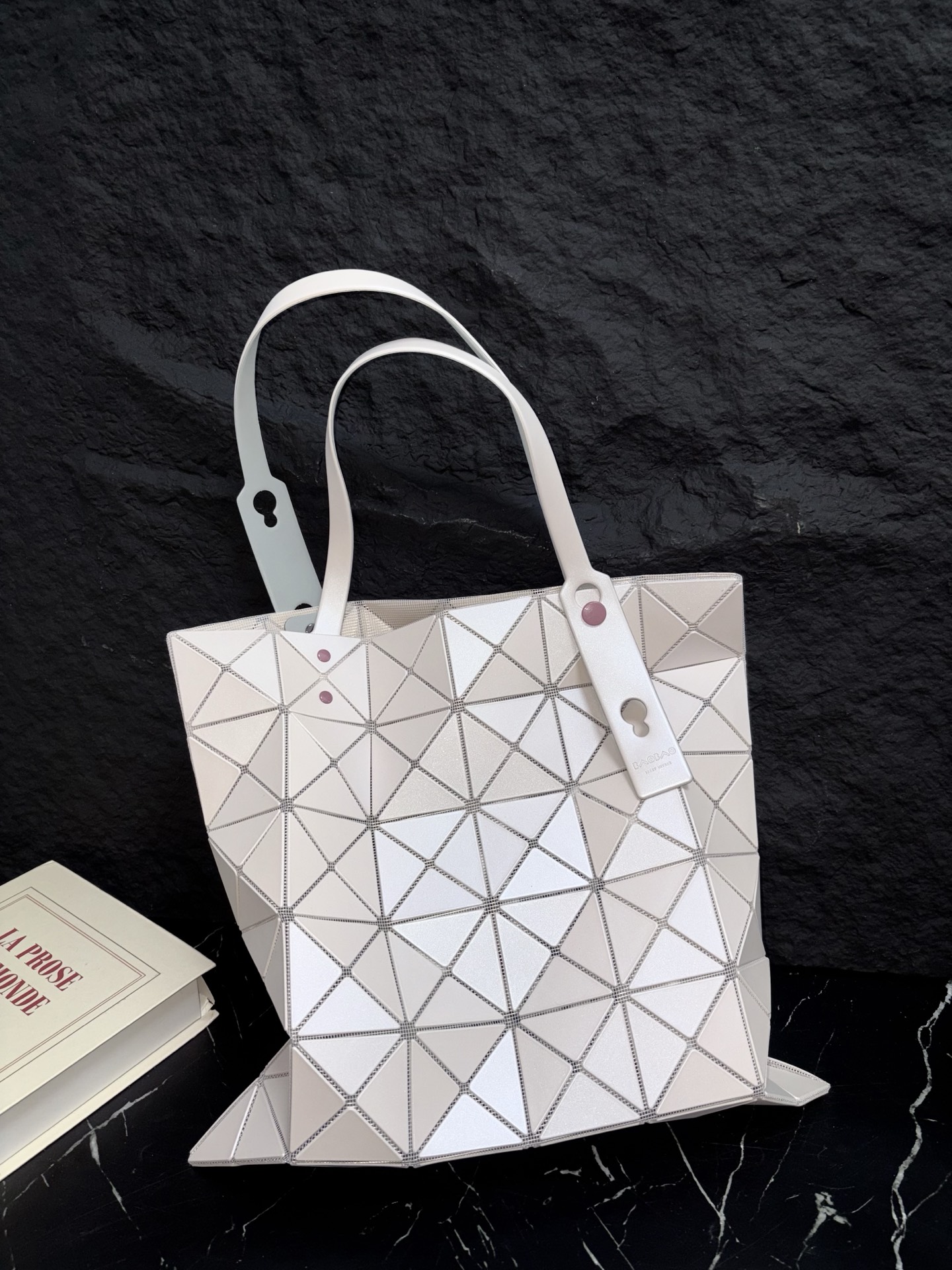 ISSEY MIYAKE イッセイ ミヤケ BAO BAO CARAT カラット トートバッグ ジオメトリック レディース
