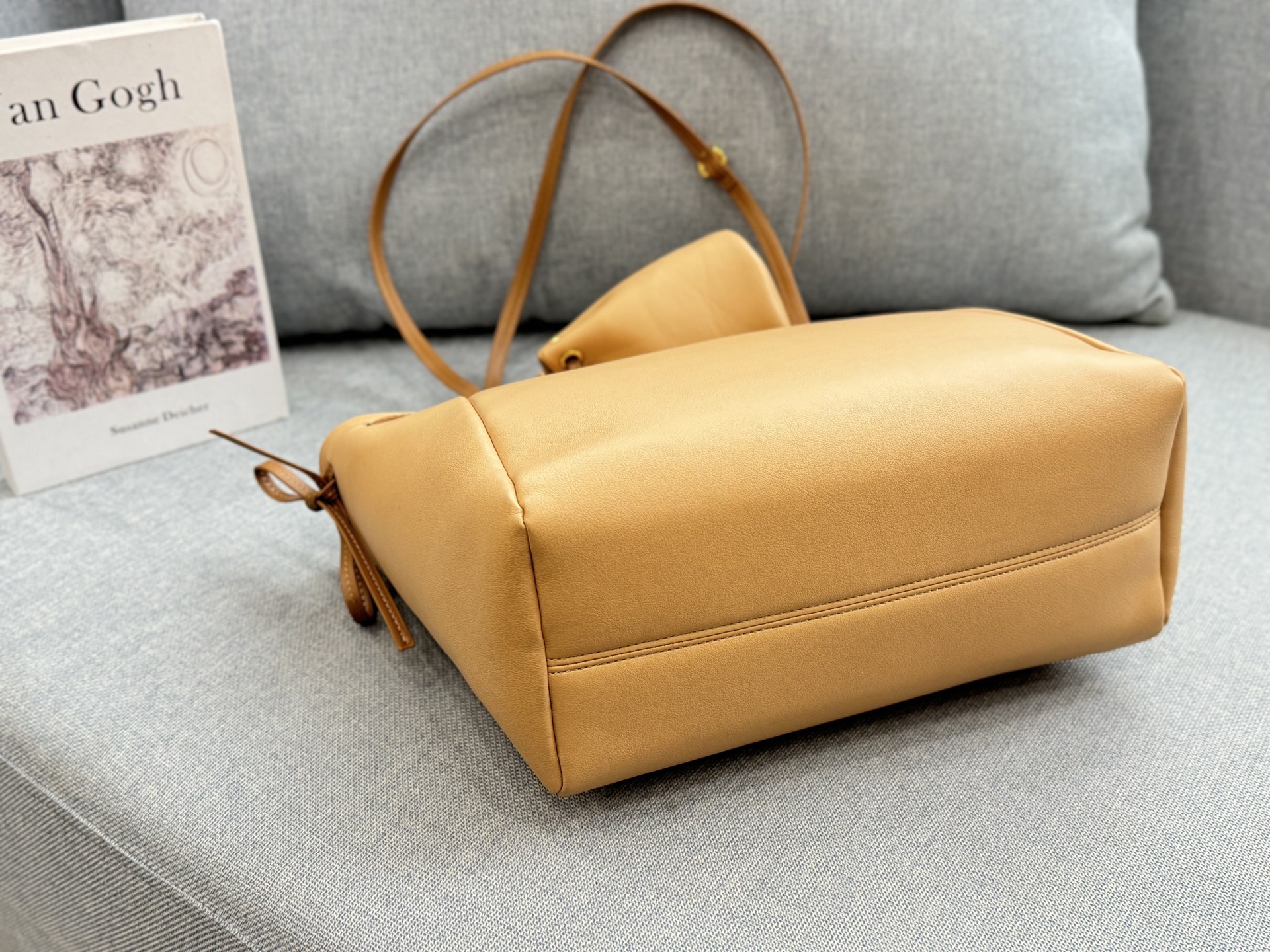 紐 プラダ ショルダーバッグ ストラップ PRADA プラダ - ブランド通販の