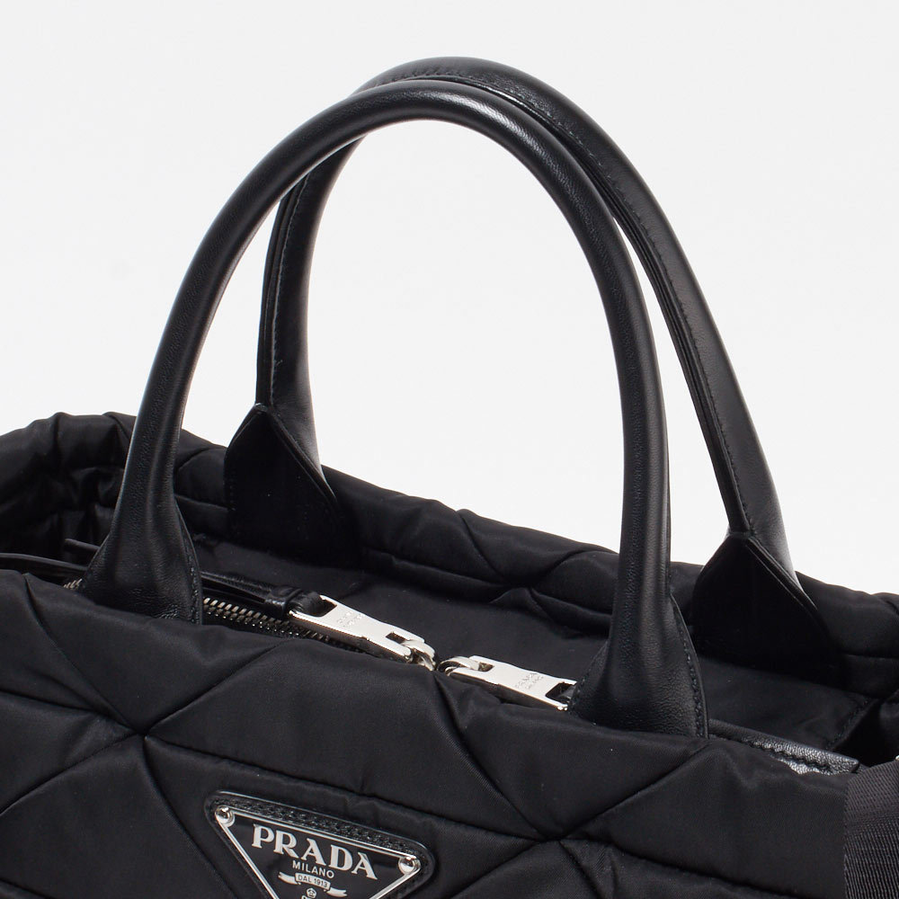 PRADA Re-Nylon ミディアム パデッドトートバッグ