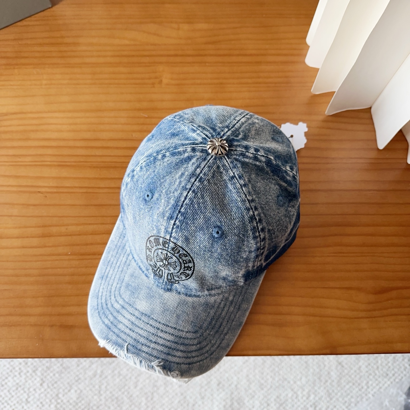 クロムハーツ デニムキャップ CHロゴ刺繍 ウォッシュ加工 ベースボールキャップ メンズ レディース