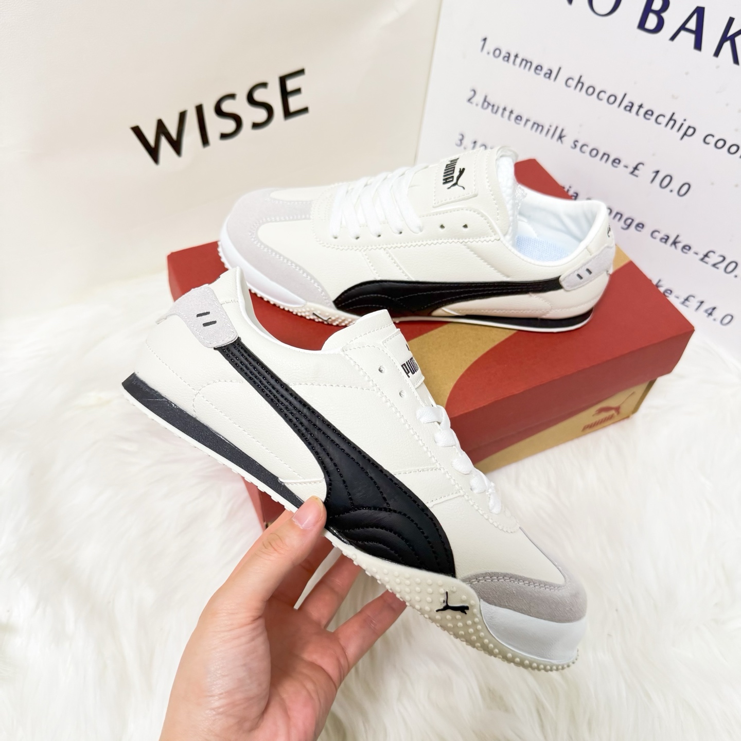 Rose's Puma DM001 collaboration sneakers, a versatile classic retro style for men and women, a popular niche sneaker.