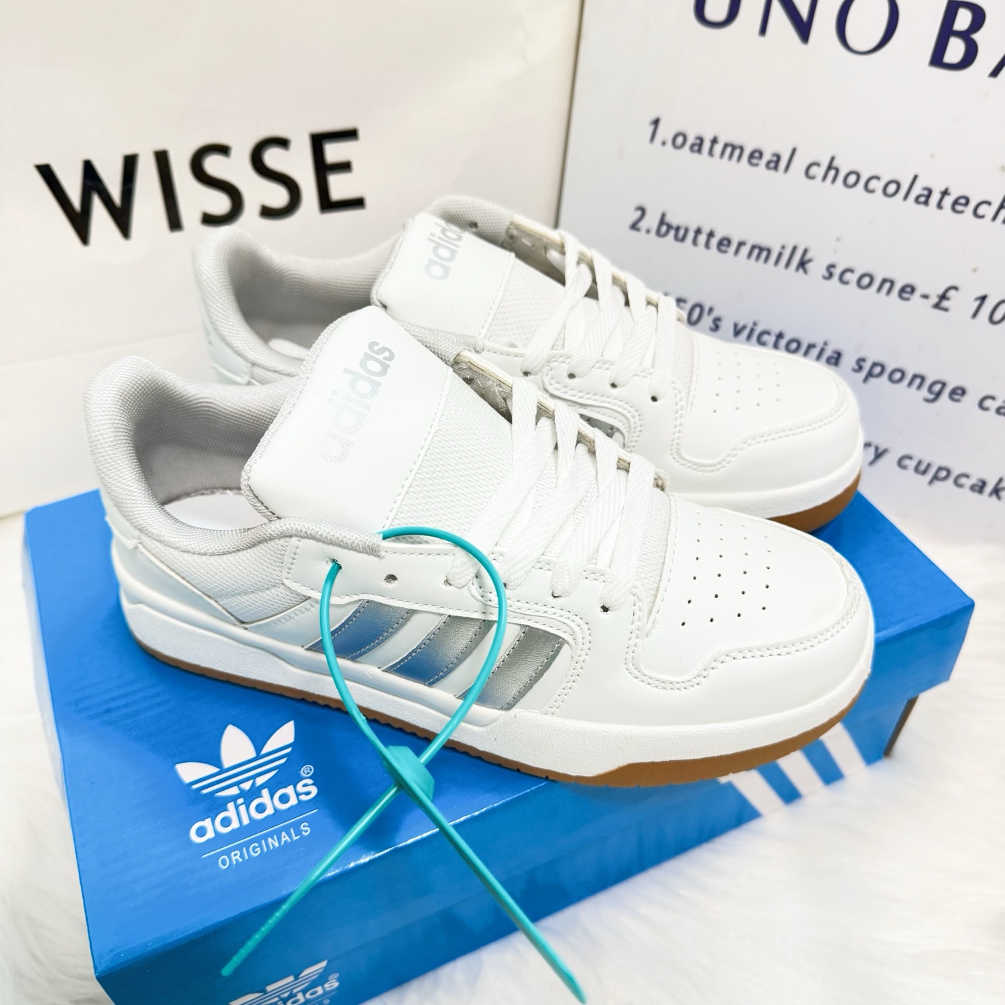 Adidas NEO Originals Low-Top Unisex Style
