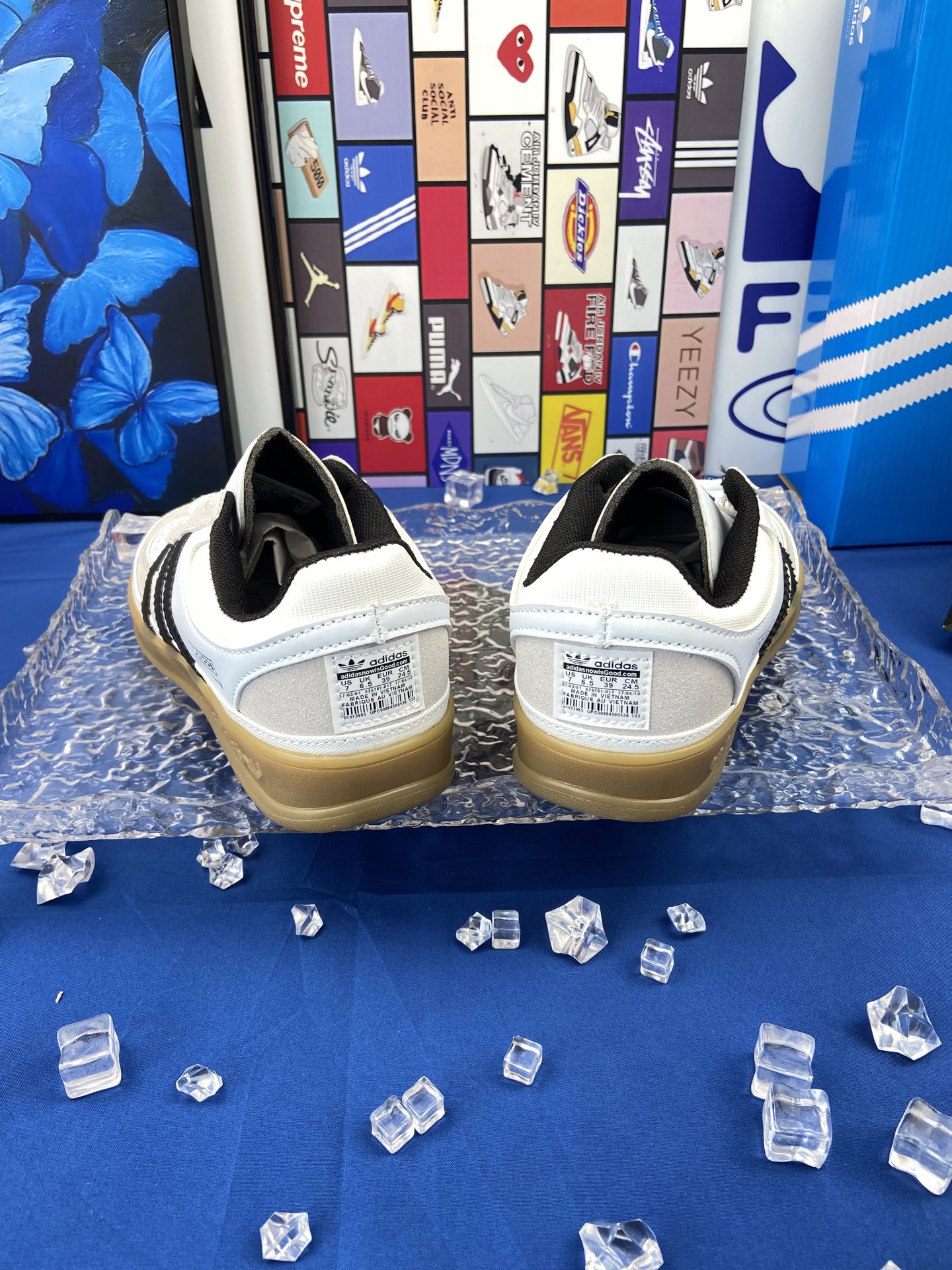 Hot-selling new Adidas collaboration Korean style badass rabbit sneakers, unisex German training shoes, sports casual couple sneakers