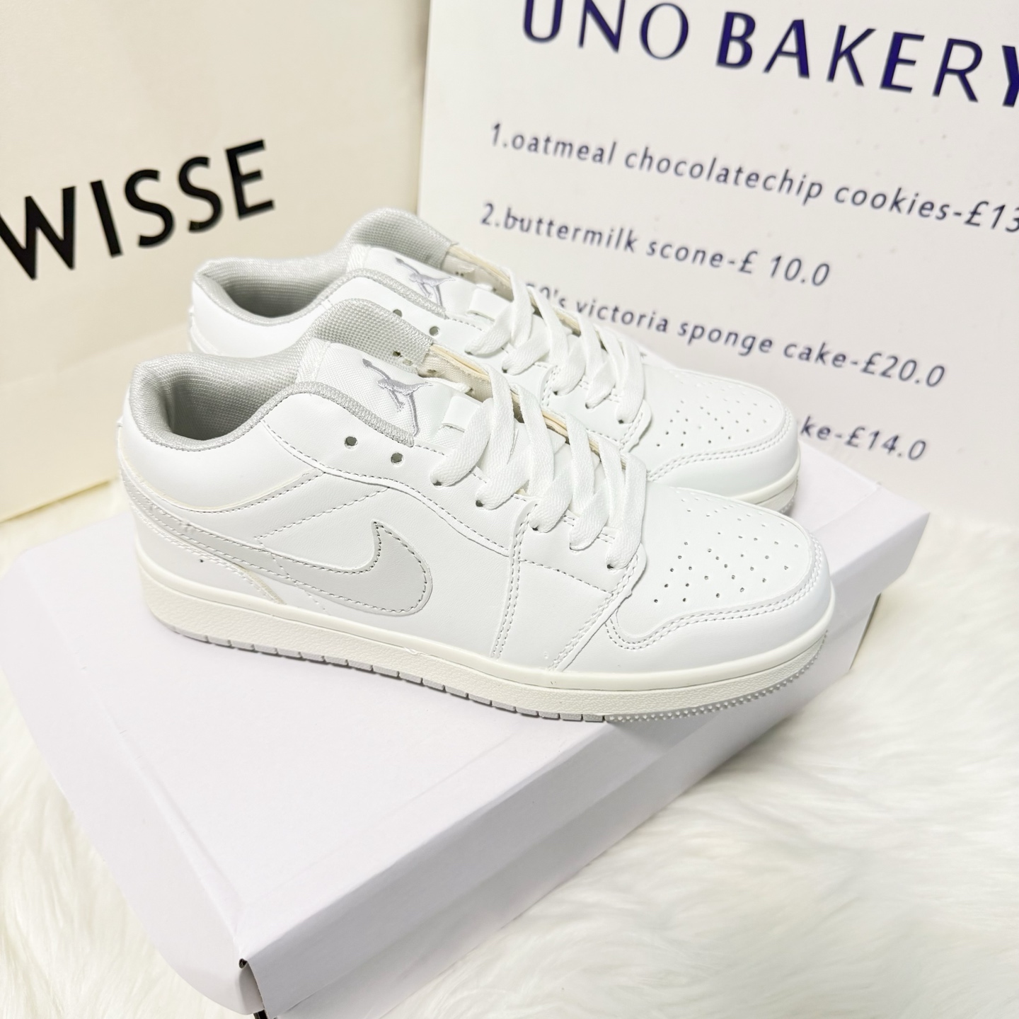 AJ1 Low-Top Sports Sneakers for Men and Women, Casual Sneakers