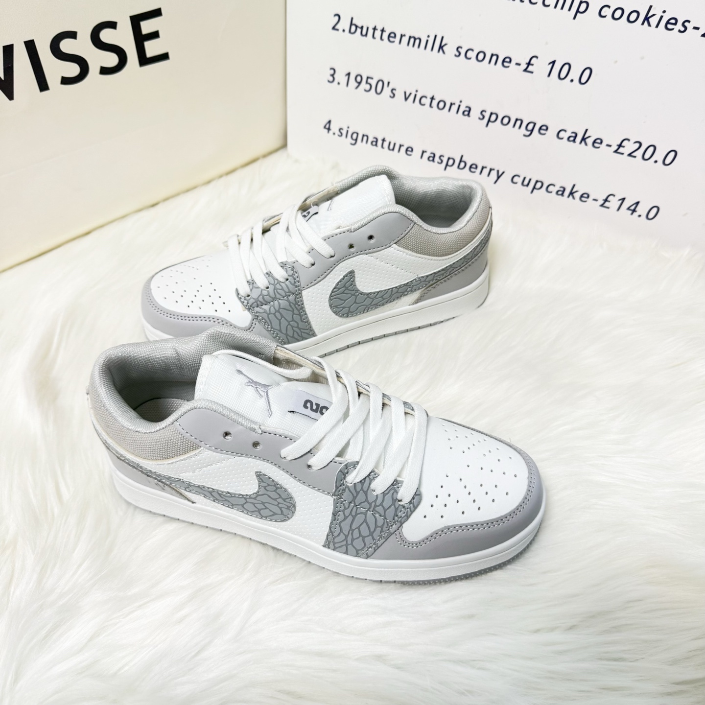 AJ1 Low-Top Sports Sneakers for Men and Women, Casual Sneakers
