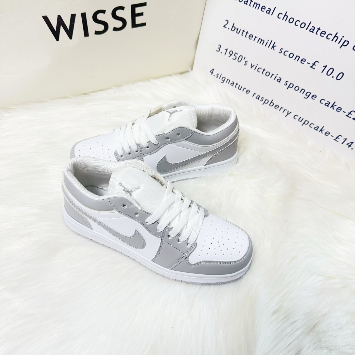 AJ1 Low-Top Sports Sneakers for Men and Women, Casual Sneakers