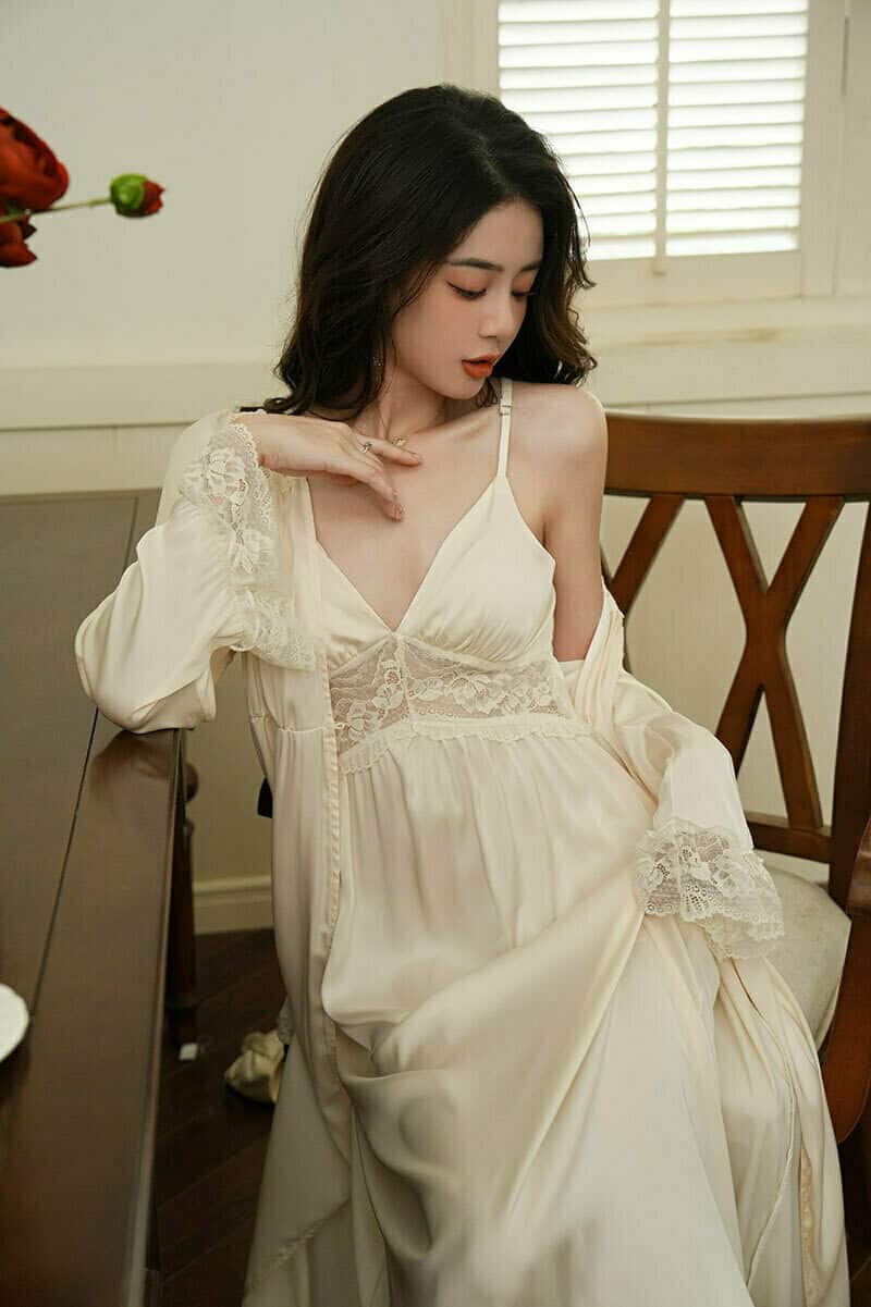 優雅貴麗長睡裙 - 杏白 ( #100220 )-Toys-L 玩巨撚