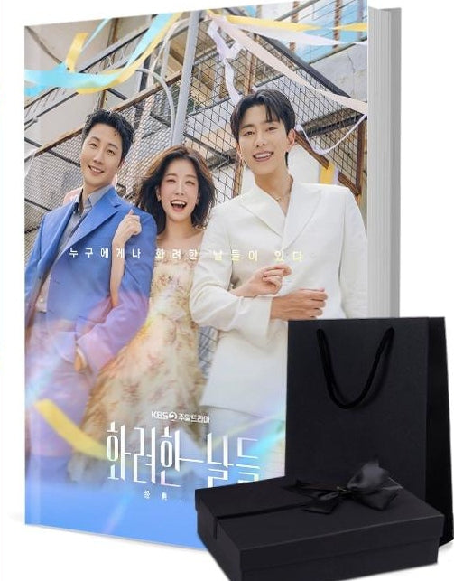 鲁班异闻录 写真集1冊 A4ポスター4枚 しおり4枚 LOMOカード10枚-華流グッズストア
