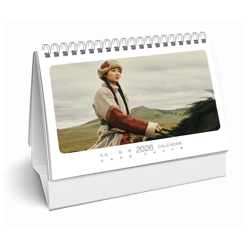 スン・チエン(孫千) 写真集1冊 A4ポスター4枚 しおり4枚 LOMOカード10枚-華流グッズストア
