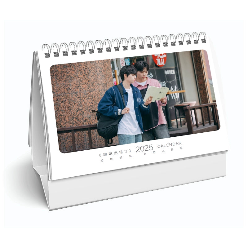 何か間違っている 写真集1冊 A4ポスター4枚 しおり4枚 LOMOカード10枚-華流グッズストア
