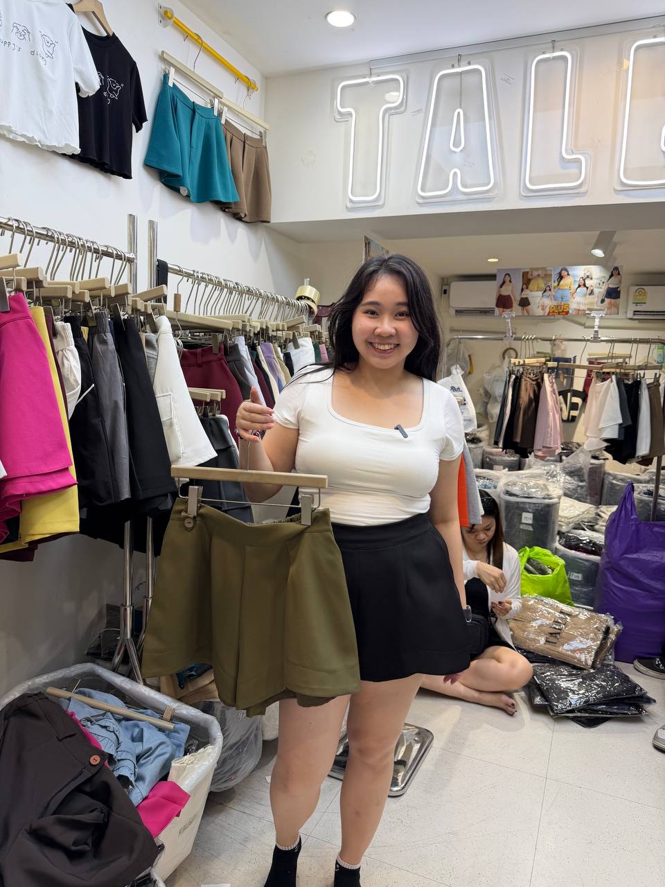 TA114 Gauel Shorts