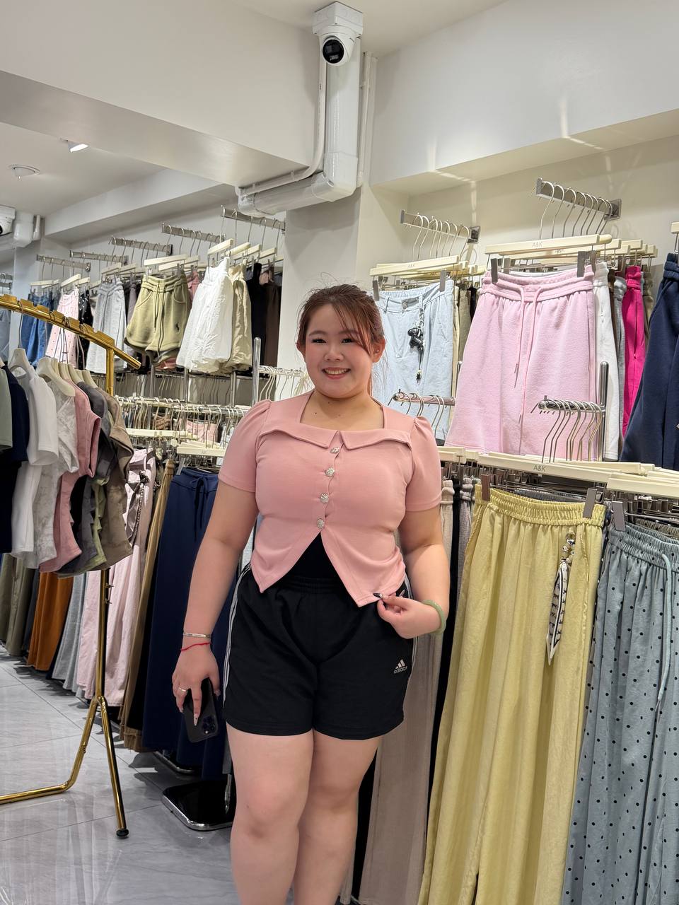 UM62B Bella Top