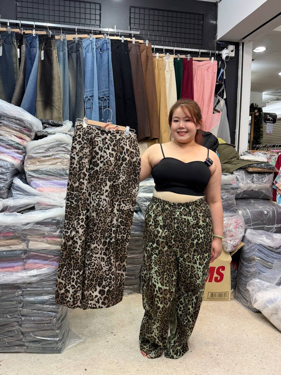 JN36 PAO WEN pants 