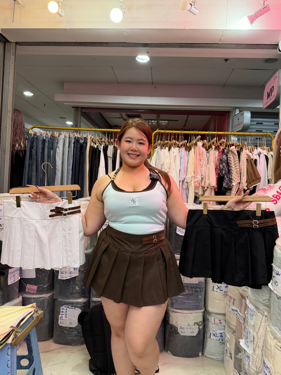 WA11 Pallet skirt with lining