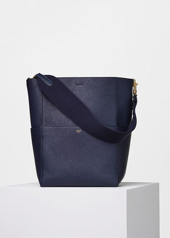 セリーヌ　トリオ　ネイビー　フィービー期　美品 旧ロゴ フィービー期 フィービーデザイン CELINE(セリーヌ) - ブランド