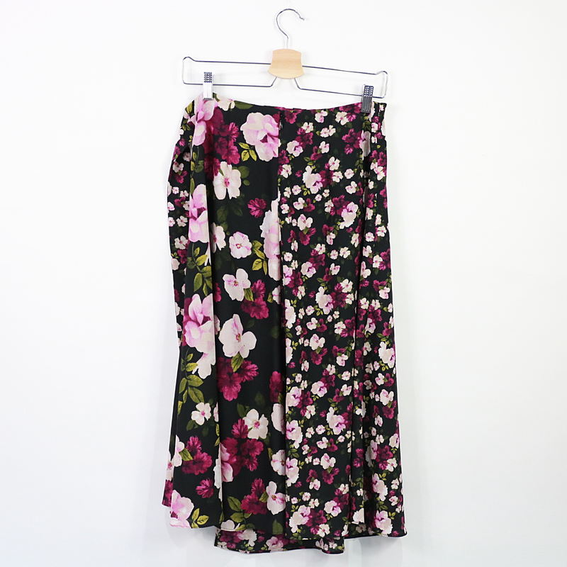CALVIN KLEIN / カルバンクライン | 花柄 フラワープリントラップスカート | 4 | レディース