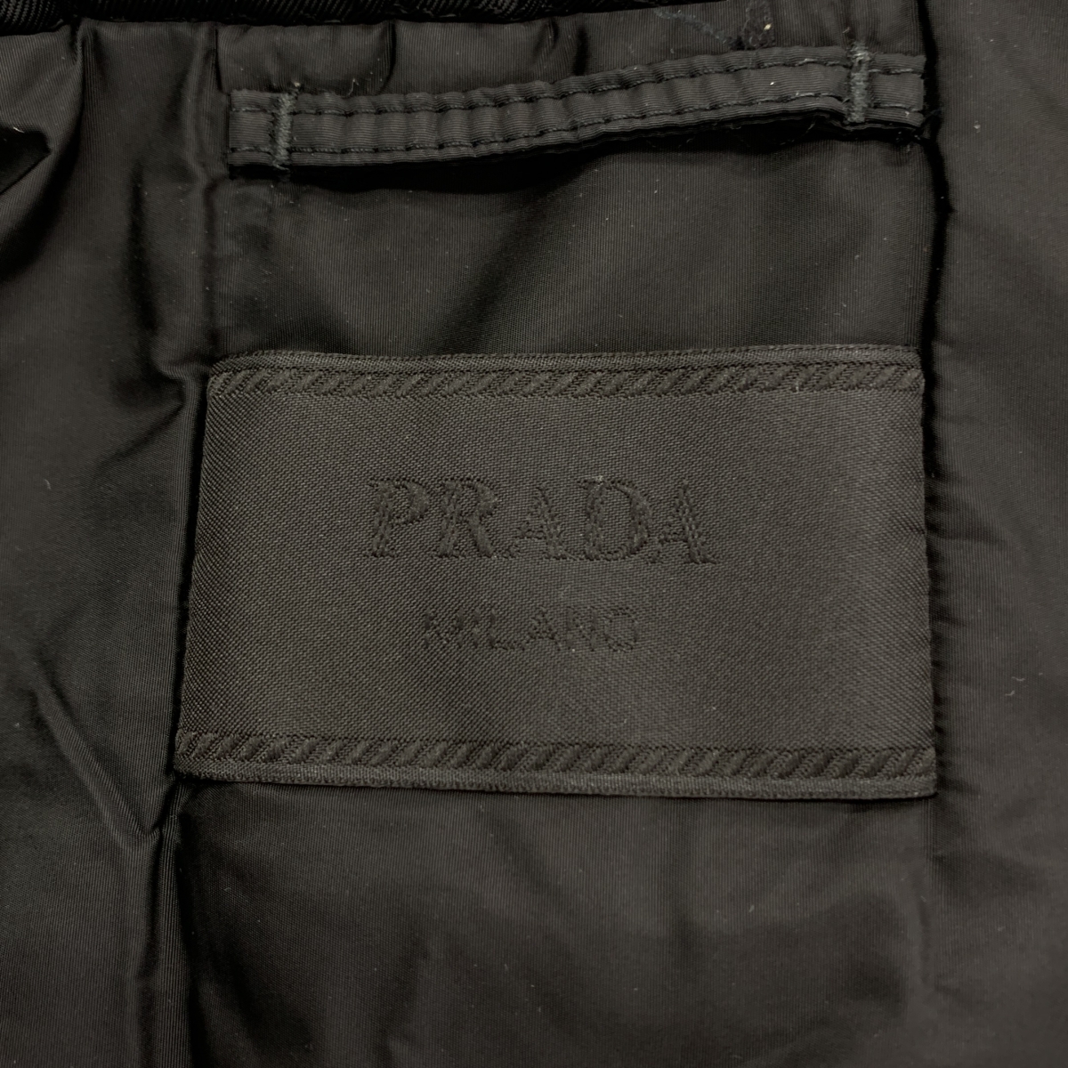 PRADA / プラダ | 2022AW | Re-Nylon トライアングルロゴ パデット ナイロンジャケット | M | メンズ