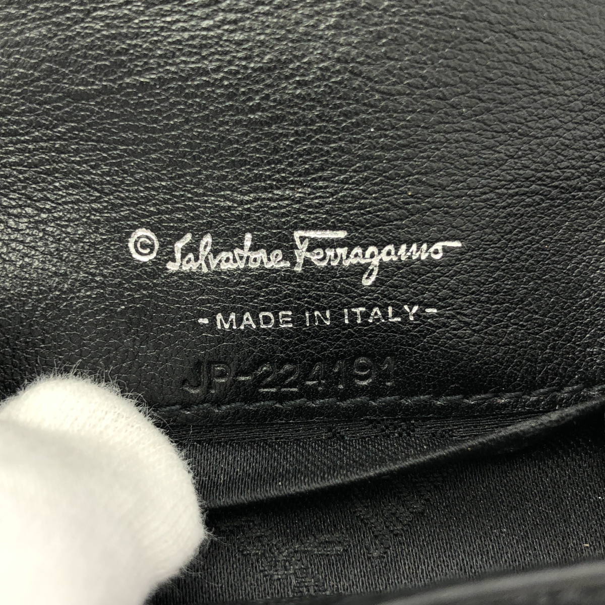 Salvatore Ferragamo / サルヴァトーレフェラガモ | レザー ガンチーニ コインケース |