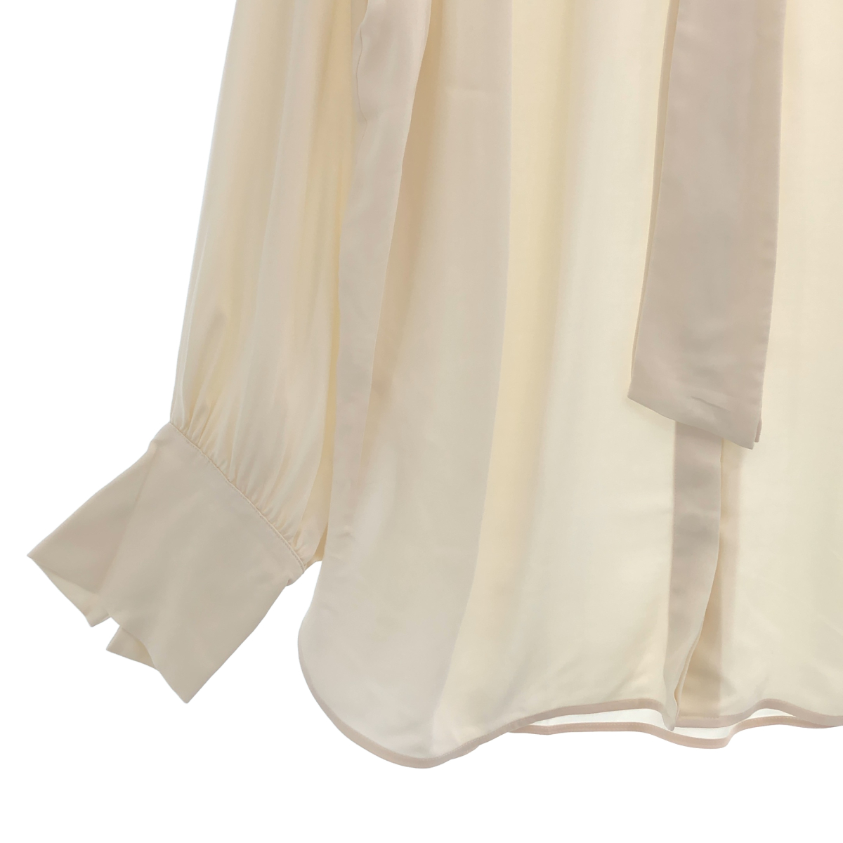 BEIGE， / ベイジ | キュプラ ボウタイシャツ | 2 | レディース
