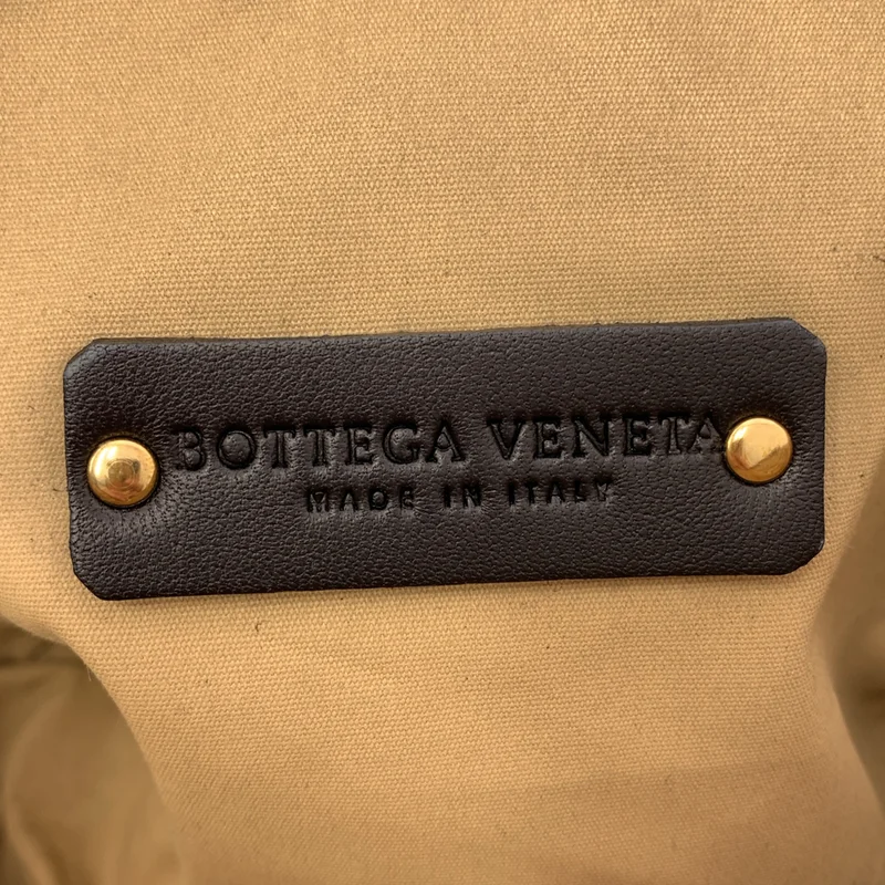 BOTTEGA VENETA / ボッテガヴェネタ | イントレチャート レザー コスメポーチ |