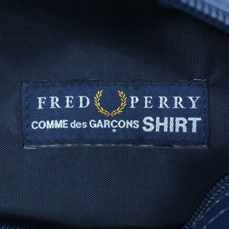 COMME des GARCONS SHIRT / コムデギャルソンシャツ | × FRED PERRY / フレッドペリー 2way ショルダー付き ロゴ ボストン ハンドバッグ |