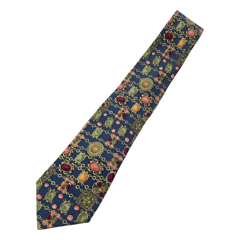 CHANEL | Silk all-over print Coco Mark suit and tie | – KLD